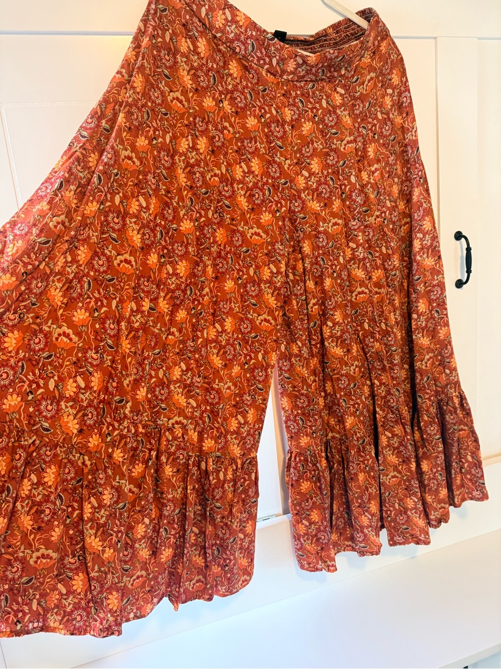 SHEIN Rust Floral Boho Flare Pants - Picture 6 of 7